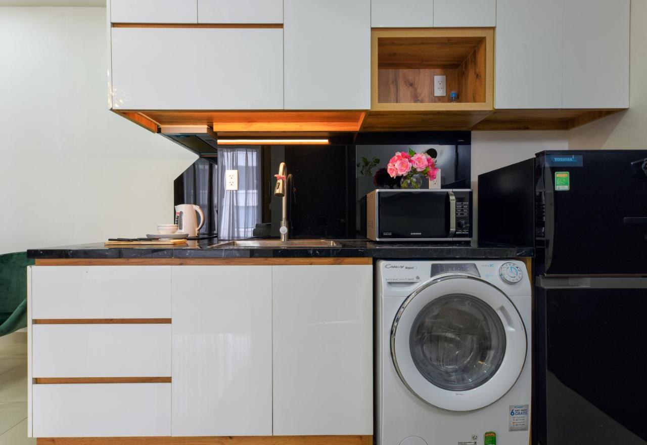 S Lux Apartment 호치민 외부 사진